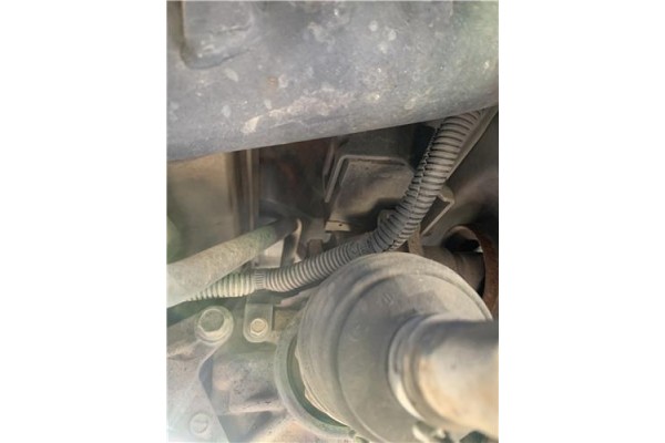 Recambio de barra estabilizadora trasero para jeep compass (mk) 2.0 sport referencia OEM IAM 5105886AA  