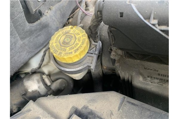 Recambio de bomba freno para jeep compass (mk) 2.0 sport referencia OEM IAM 5175093AA  