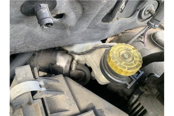 Recambio de bomba freno para jeep compass (mk) 2.0 sport referencia OEM IAM 5175093AA  