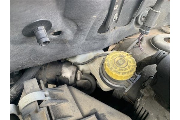 Recambio de bomba freno para jeep compass (mk) 2.0 sport referencia OEM IAM 5175093AA  