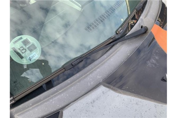 Recambio de brazo limpiaparabrisas delantero derecho para jeep compass (mk) 2.0 sport referencia OEM IAM 68002026AA  