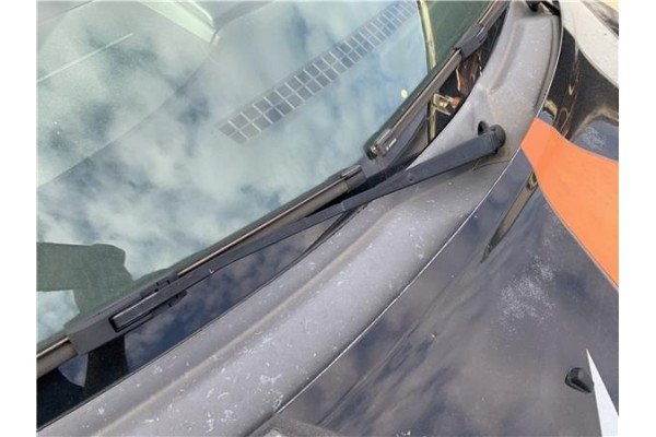 Recambio de brazo limpiaparabrisas delantero derecho para jeep compass (mk) 2.0 sport referencia OEM IAM 68002026AA  