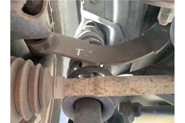 Recambio de brazo superior derecho suspension trasero para jeep compass (mk) 2.0 sport referencia OEM IAM 5105271AA  