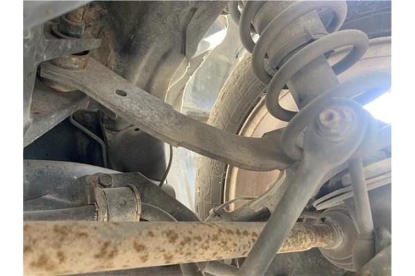 Recambio de brazo superior derecho suspension trasero para jeep compass (mk) 2.0 sport referencia OEM IAM 5105271AA  
