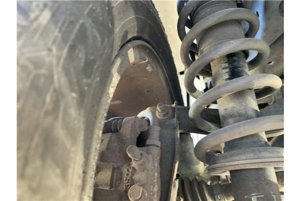 Recambio de brazo superior izquierdo suspension trasero para jeep compass (mk) 2.0 sport referencia OEM IAM 5105271AA  