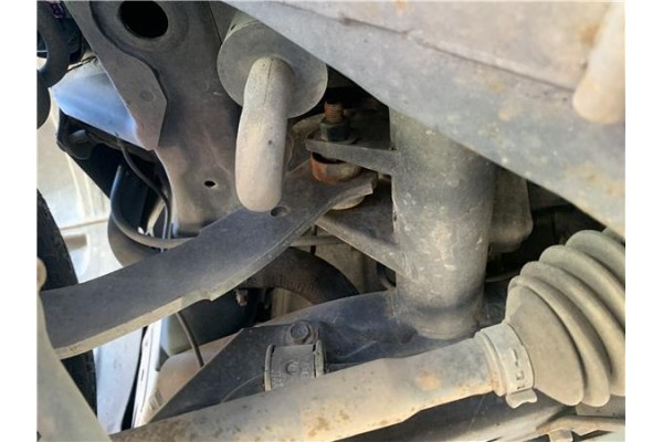 Recambio de brazo superior izquierdo suspension trasero para jeep compass (mk) 2.0 sport referencia OEM IAM 5105271AA  