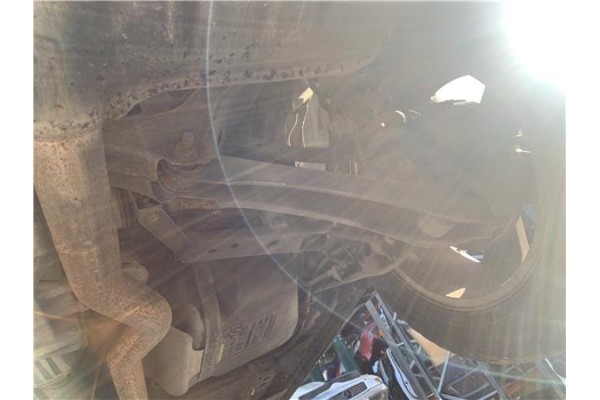 Recambio de brazo suspension trasero derecho para jeep compass (mk) 2.0 sport referencia OEM IAM 5272714AC  