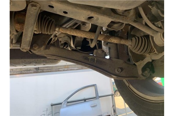 Recambio de brazo suspension trasero izquierdo para jeep compass (mk) 2.0 sport referencia OEM IAM 5272715AC  