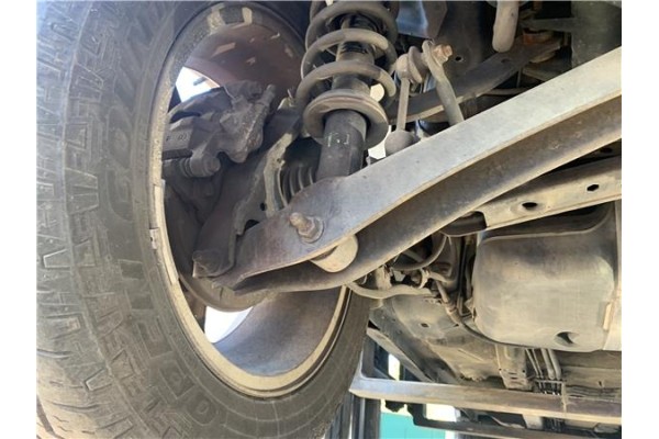 Recambio de brazo suspension trasero izquierdo para jeep compass (mk) 2.0 sport referencia OEM IAM 5272715AC  