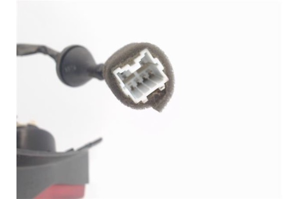 Recambio de piloto trasero derecho para hyundai matrix (fc) referencia OEM IAM 9240217610  