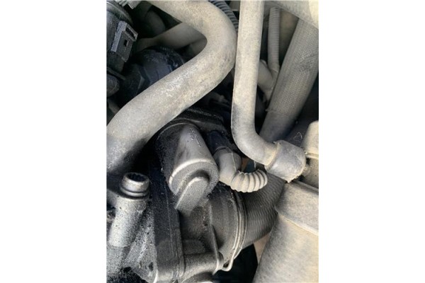 Recambio de caja mariposa aire para jeep compass (mk) 2.0 sport referencia OEM IAM 038128063G  