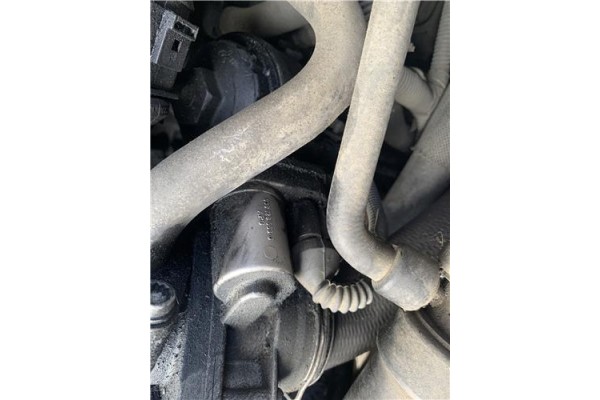 Recambio de caja mariposa aire para jeep compass (mk) 2.0 sport referencia OEM IAM 038128063G  