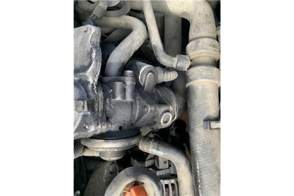 Recambio de caja mariposa aire para jeep compass (mk) 2.0 sport referencia OEM IAM 038128063G  