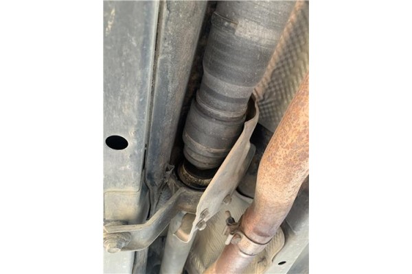 Recambio de cardan trasero para jeep compass (mk) 2.0 sport referencia OEM IAM P05273310A TGJ207650316 