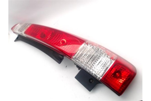 Recambio de piloto trasero derecho para honda cr-v (rd8) 2.2 ctdi referencia OEM IAM   
