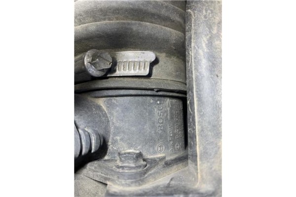 Recambio de caudalimetro para jeep compass (mk) 2.0 sport referencia OEM IAM 0281002779 05033320AA 