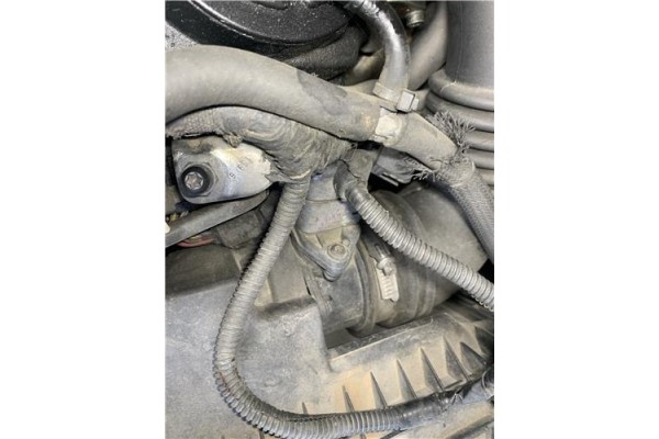 Recambio de caudalimetro para jeep compass (mk) 2.0 sport referencia OEM IAM 0281002779 05033320AA 