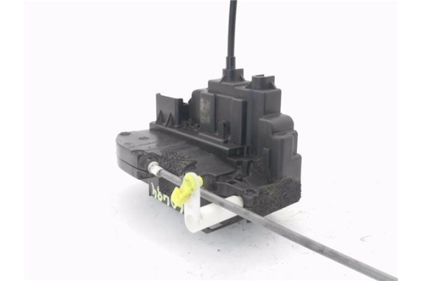 Recambio de cierre electromagnetico delantero izquierdo para nissan qashqai (j10) 1.5 360 referencia OEM IAM 80501EY11D 80501EY1