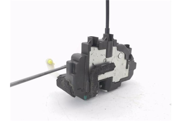 Recambio de cierre electromagnetico delantero izquierdo para nissan qashqai (j10) 1.5 360 referencia OEM IAM 80501EY11D 80501EY1