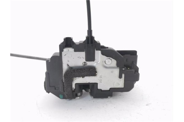 Recambio de cierre electromagnetico delantero izquierdo para nissan qashqai (j10) 1.5 360 referencia OEM IAM 80501EY11D 80501EY1
