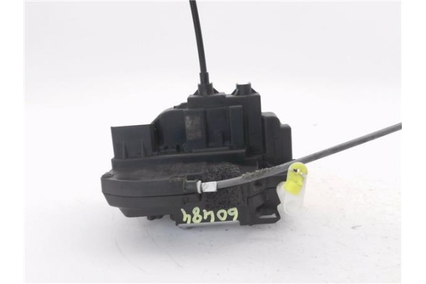 Recambio de cierre electromagnetico delantero izquierdo para nissan qashqai (j10) 1.5 360 referencia OEM IAM 80501EY11D 80501EY1