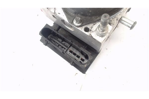 Recambio de nucleo abs para citroen jumpy 1.6 hdi 90 referencia OEM IAM 0265231550  