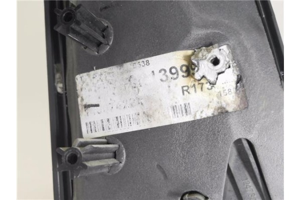 Recambio de retrovisor electrico izquierdo para citroen jumpy 1.6 hdi 90 referencia OEM IAM 12473060 8153R2 