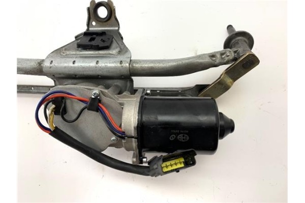 Recambio de motor limpiaparabrisas delantero para nissan primastar furgón (x83) dci 100 referencia OEM IAM 2881000QAC  