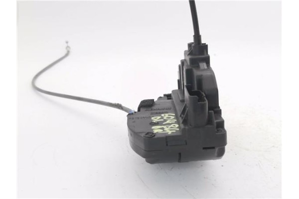 Recambio de cierre electromagnetico delantero derecho para nissan qashqai (j10) 1.5 360 referencia OEM IAM 80500EY11D 80500EY12D