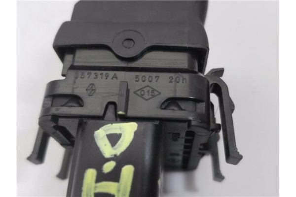 Recambio de mando elevalunas delantero izquierdo para nissan primastar furgón (x83) dci 100 referencia OEM IAM 057319A  