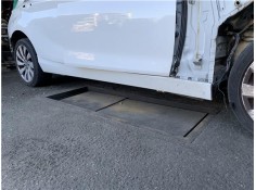 Recambio de spoiler talonera lat. derecha para bmw serie 1 berlina 5p (f20) 2.0 116d referencia OEM IAM 51777293554 51778056816 