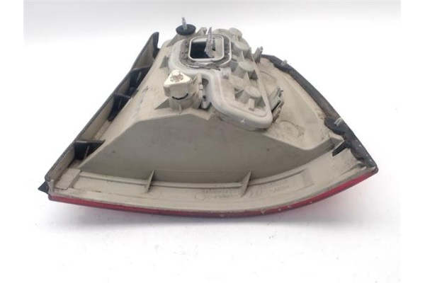 Recambio de piloto trasero izquierdo para opel astra g berlina 1.6 referencia OEM IAM   