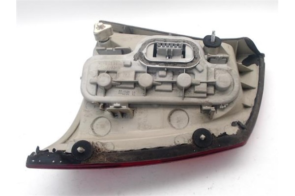 Recambio de piloto trasero izquierdo para opel astra g berlina 1.6 referencia OEM IAM   