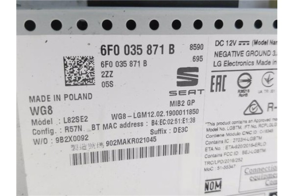 Recambio de autoradio para seat ibiza (kj1) 1.0 style referencia OEM IAM 6F0035871B  