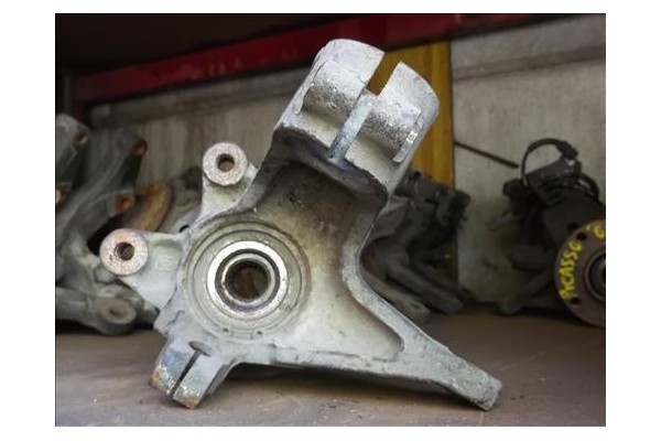 Recambio de mangueta delantero derecha para citroen c 15 1.4 referencia OEM IAM   