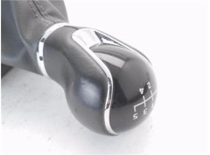 Recambio de pomo palanca cambio para seat ibiza (kj1) 1.0 style referencia OEM IAM 6F0711113M  
