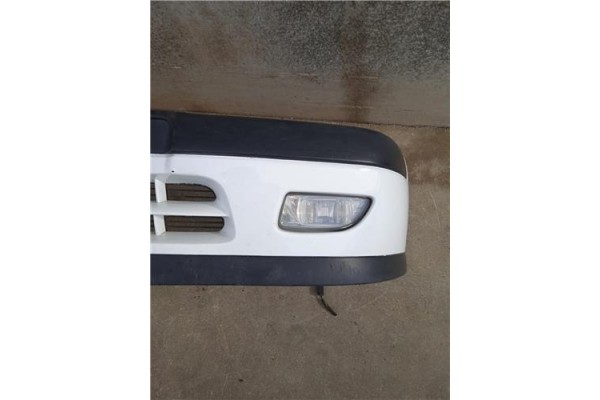 Recambio de paragolpes delantero para citroen saxo 1.6 vts 16v referencia OEM IAM 9617730777  