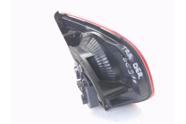 Recambio de piloto porton trasero derecho para volkswagen golf vi (5k1) 1.6 advance referencia OEM IAM 5K0945094AA  
