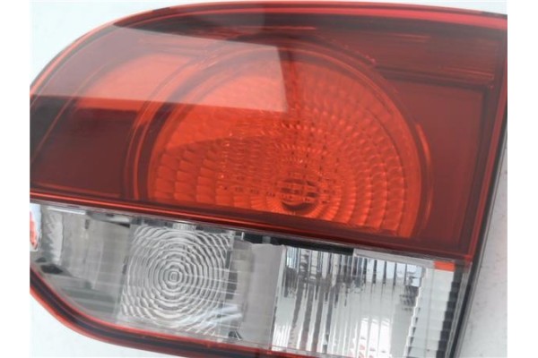 Recambio de piloto porton trasero derecho para volkswagen golf vi (5k1) 1.6 advance referencia OEM IAM 5K0945094AA  