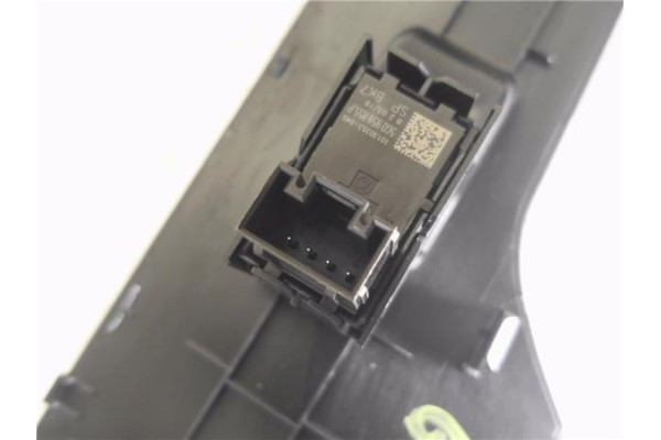 Recambio de mando elevalunas delantero derecho para seat ibiza (kj1) 1.0 style referencia OEM IAM 6F1867172  