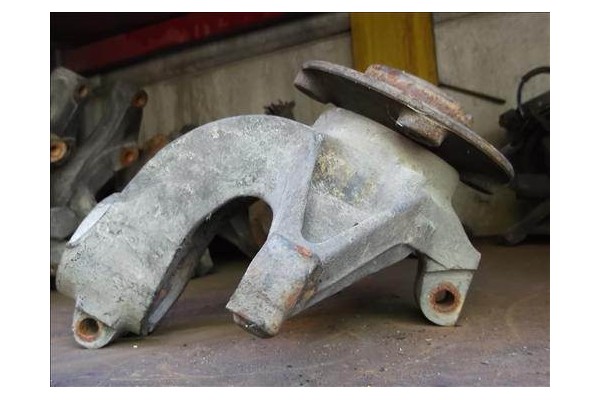 Recambio de mangueta delantero derecha para citroen c 15 1.4 referencia OEM IAM   
