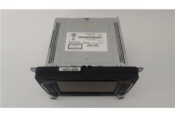 Recambio de radio / cd para volkswagen golf vi (5k1) 1.6 advance referencia OEM IAM 3C8035195  