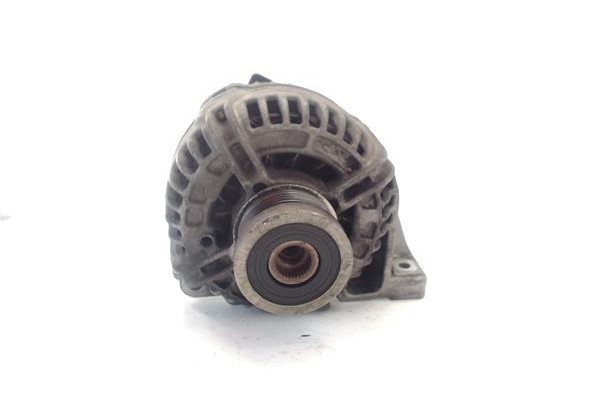 Recambio de alternador para volvo s60 berlina 2.4 d5 referencia OEM IAM 30667787  