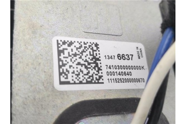 Recambio de antena electrica para opel astra k berlina 5p 1.6 dynamic referencia OEM IAM 13476637 7410300000000K 