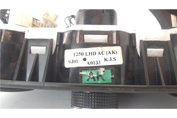 Recambio de mandos climatizador para chevrolet aveo hatchback 1.2 ls referencia OEM IAM T250LHDAC  