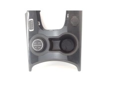 Recambio de embellecedor consola central para peugeot 3008 2.0 style referencia OEM IAM 9815720077  