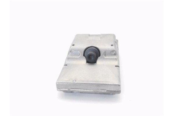 Recambio de camara para opel astra k berlina 5p 1.6 dynamic referencia OEM IAM 39019605 958834210 