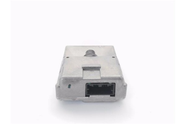 Recambio de camara para opel astra k berlina 5p 1.6 dynamic referencia OEM IAM 39019605 958834210 