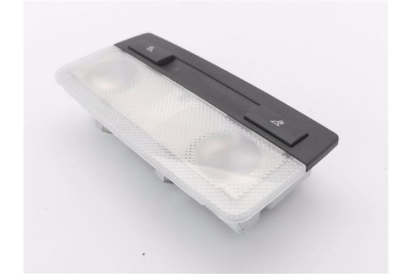 Recambio de luz trasero central techo para opel astra k berlina 5p 1.6 dynamic referencia OEM IAM 167352  