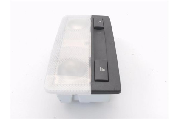 Recambio de luz trasero central techo para opel astra k berlina 5p 1.6 dynamic referencia OEM IAM 167352  